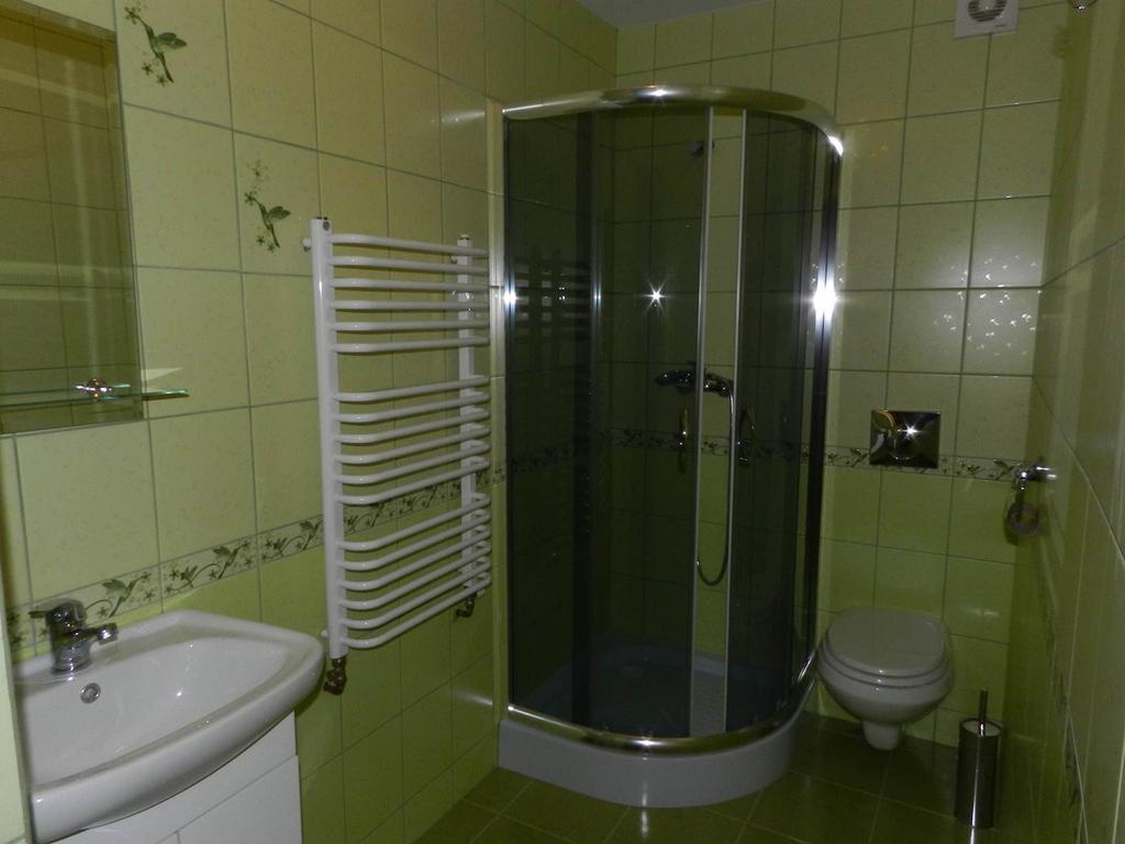 Pokoje Goscinne Pod Gubalowka Nowe Bystre Exterior foto